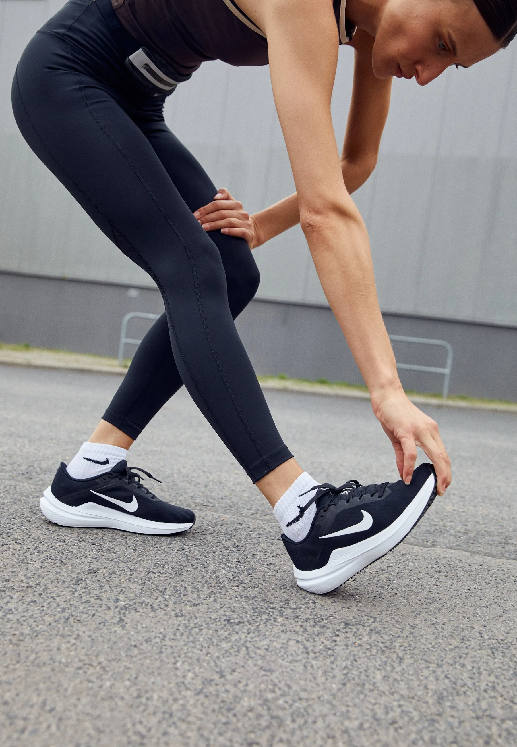 AIR WINFLO 10 - Scarpe running neutre