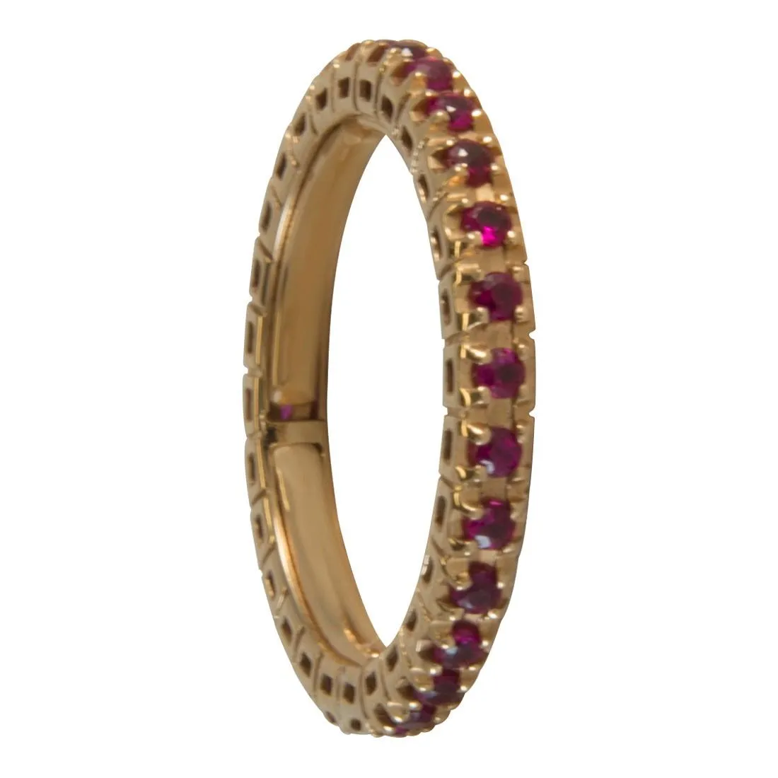 Anello  in oro giallo con rubini ct 0.60