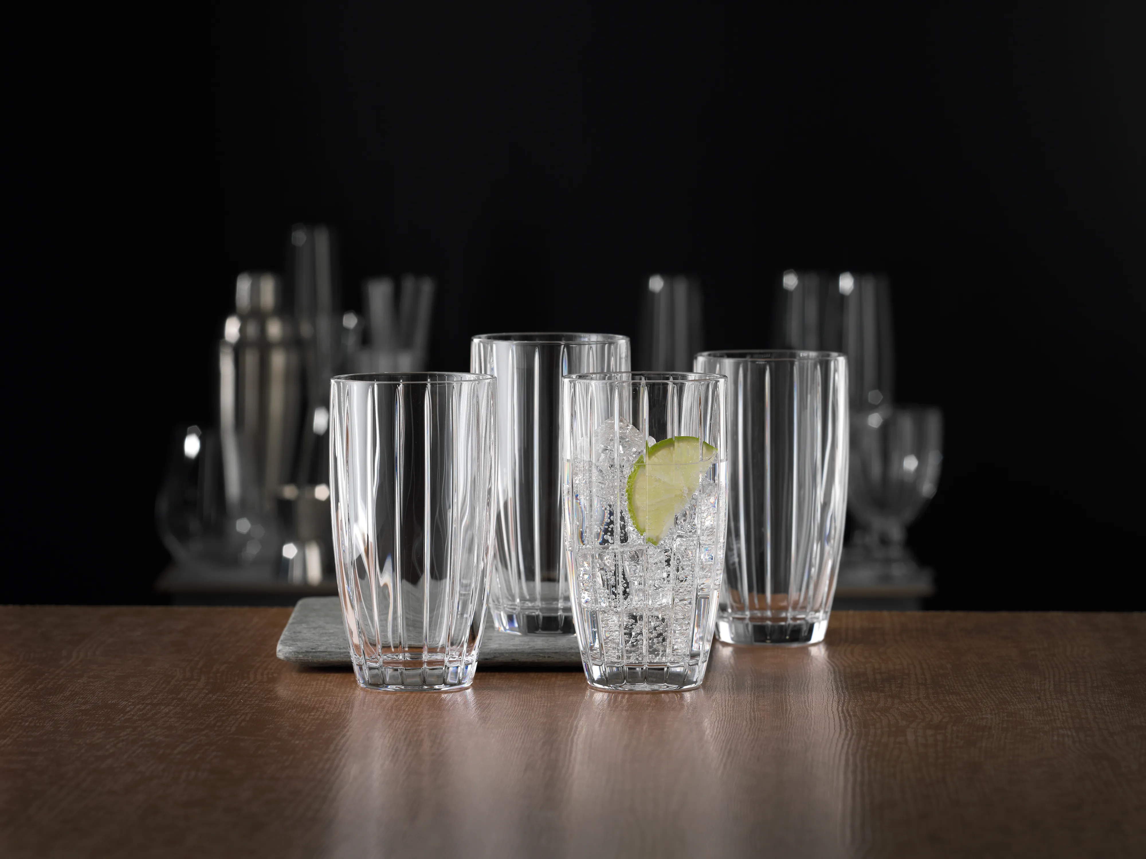 Bicchiere da long drink Milano 41,2 cl confezione da 4.jg{font-size:18px}Trasparente