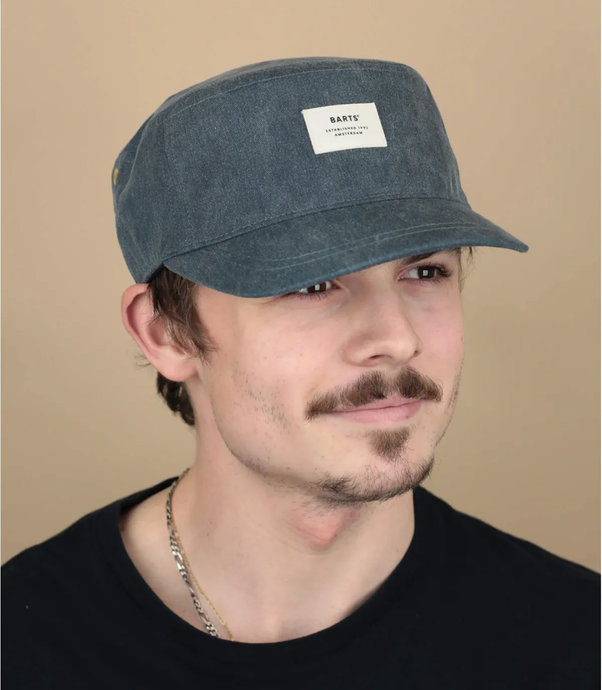 Cappello militare blu navyMontania navy     