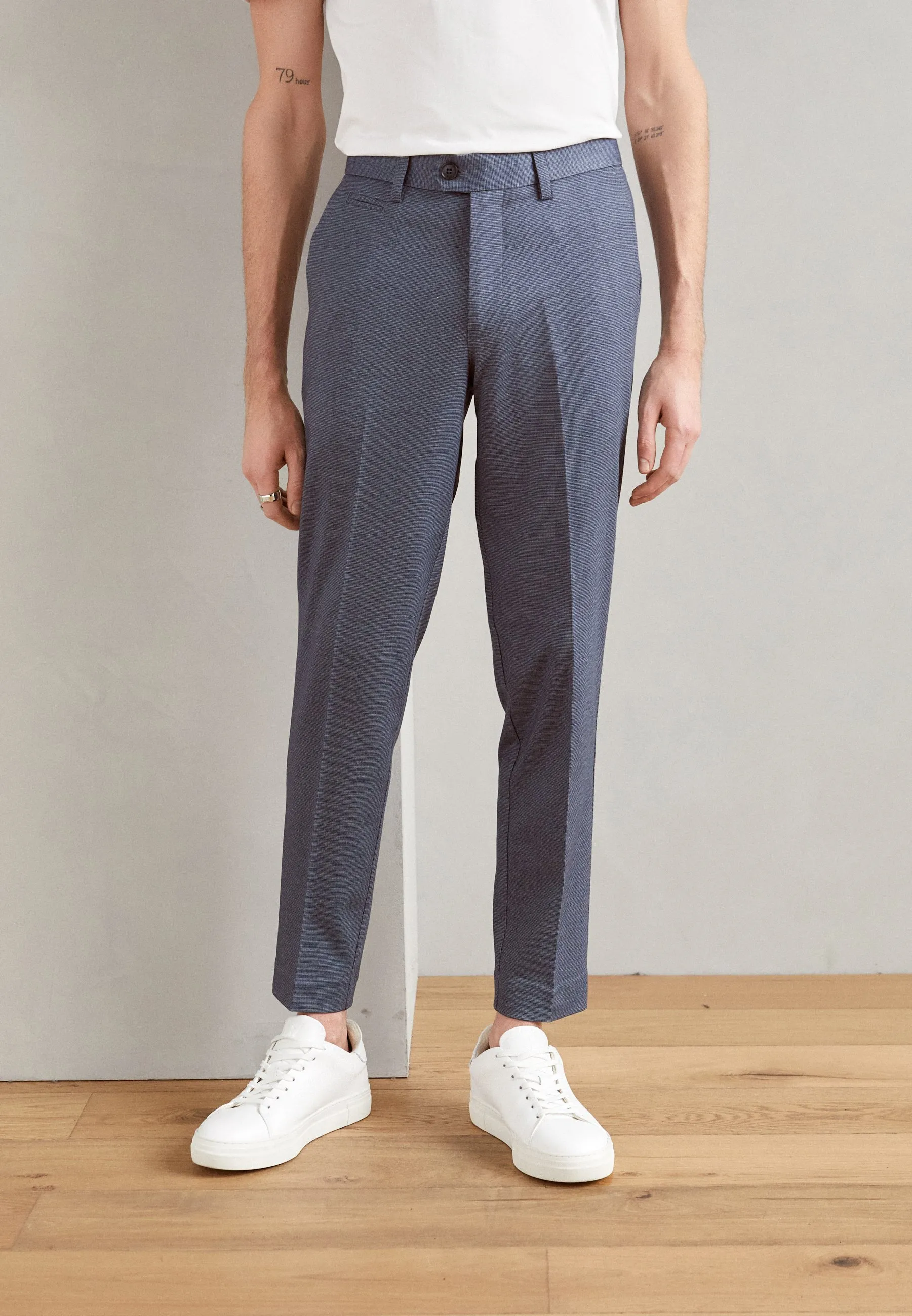 CLUB PANTS - Pantaloni