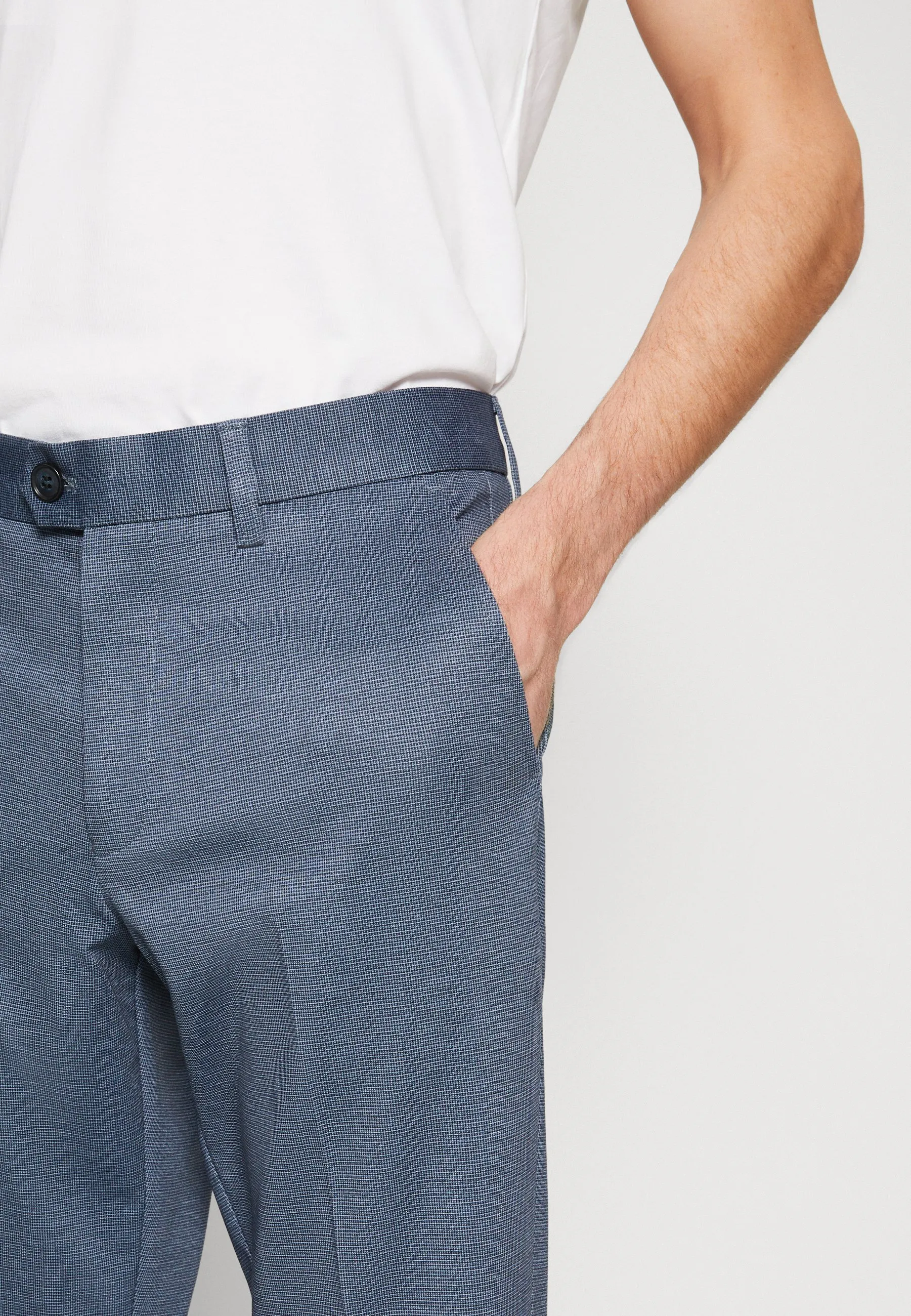 CLUB PANTS - Pantaloni