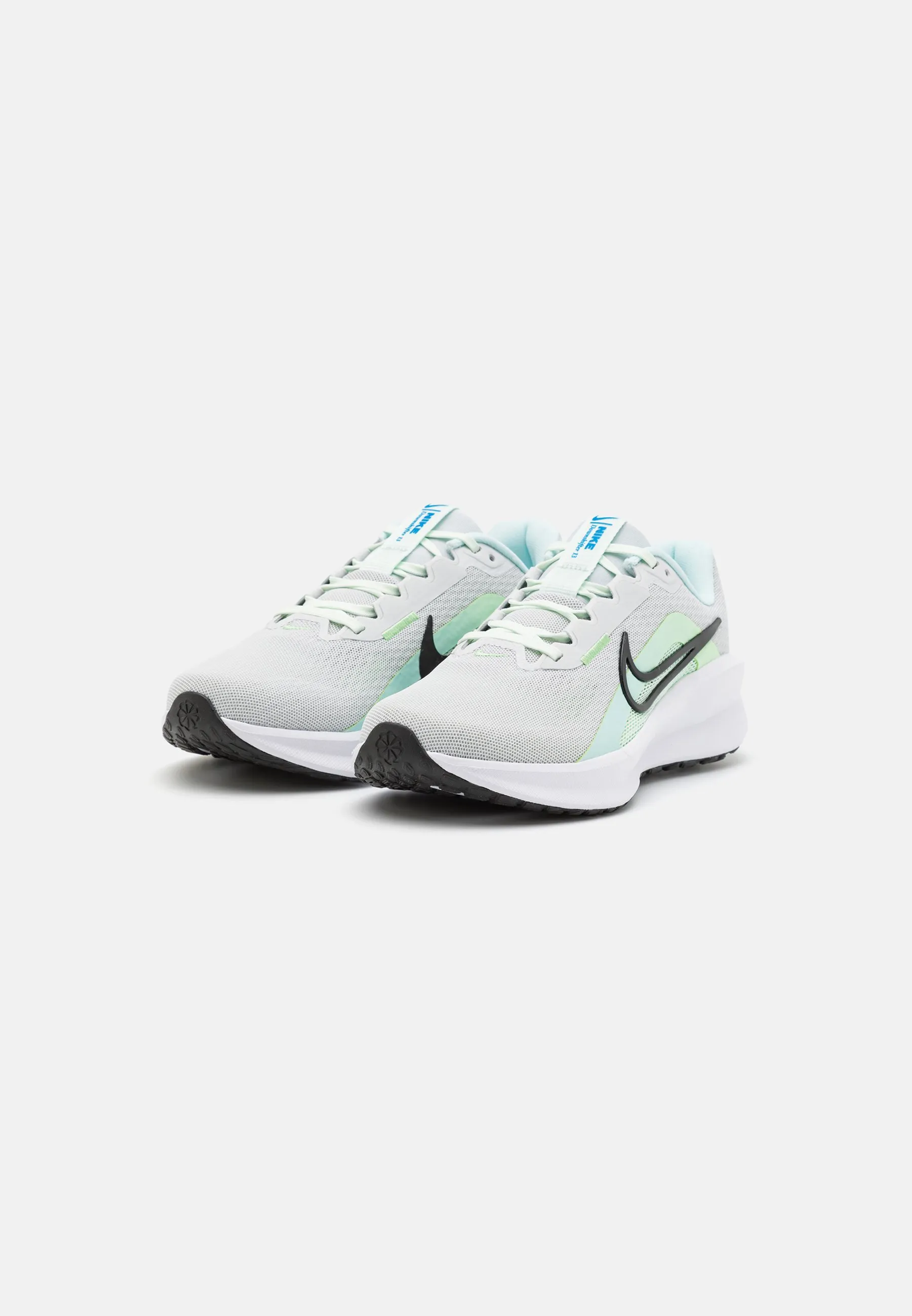 DOWNSHIFTER 13 - Scarpe running neutre