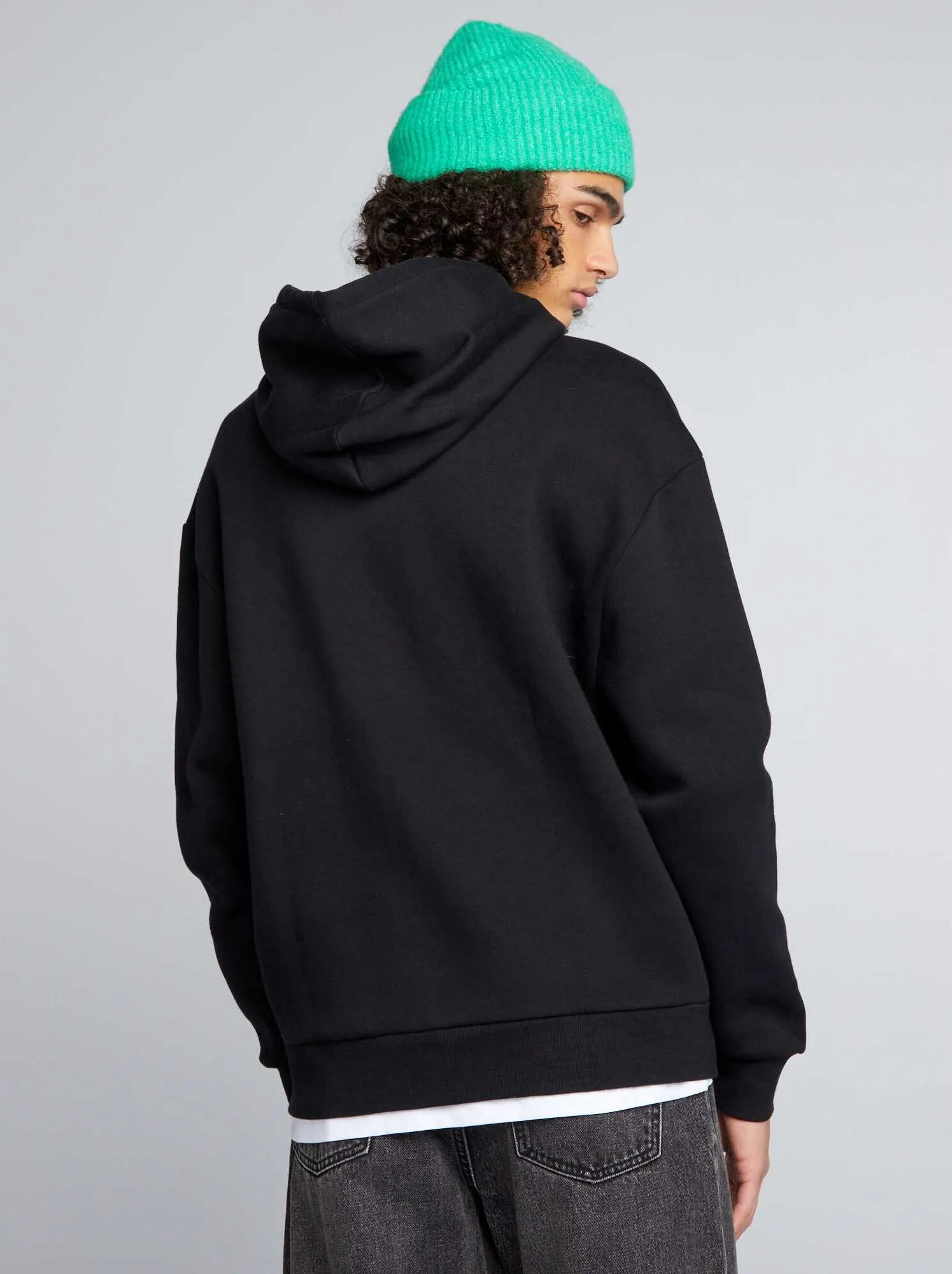 Felpa con zip e cappuccio - nero