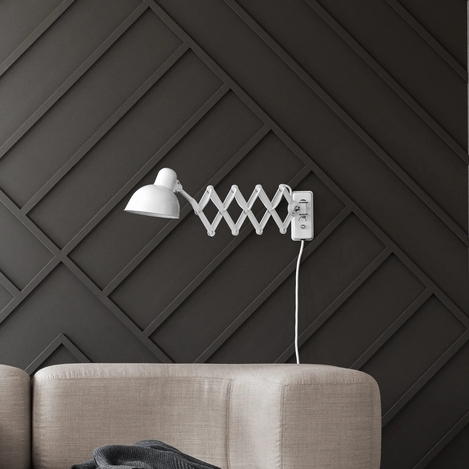 FRITZ HANSEN Kaiser Idell 6718-W bianco lucido