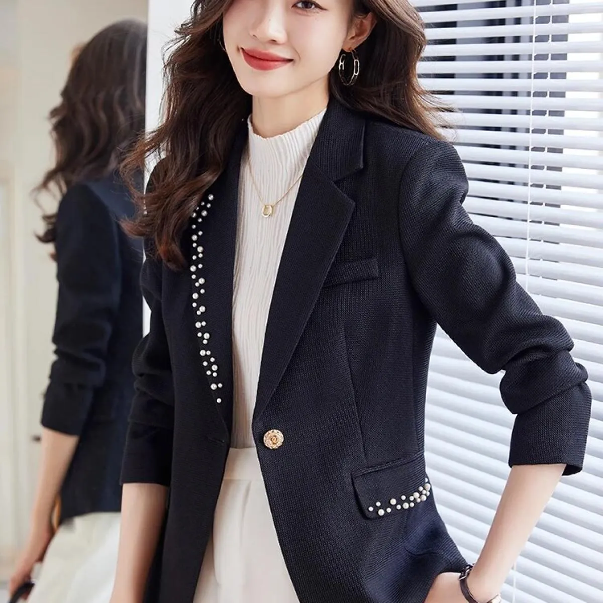 Giacca sportiva da donna nera beige moda Giacca da donna a maniche lunghe femminile con bottone singolo Cappotto casual autunno
