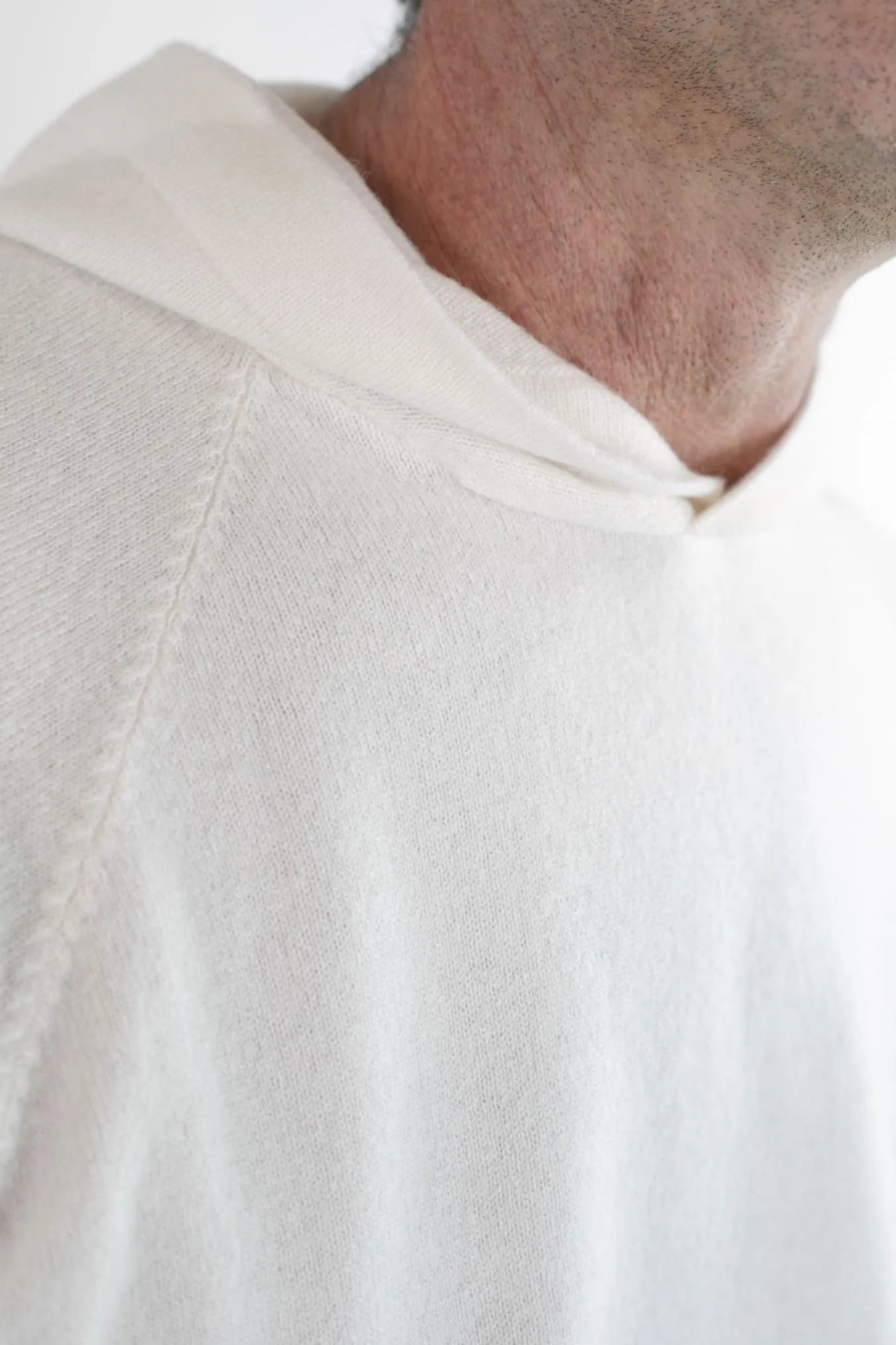 GUARINO Maglia Felpa Cashmere con Cappuccio Bianco