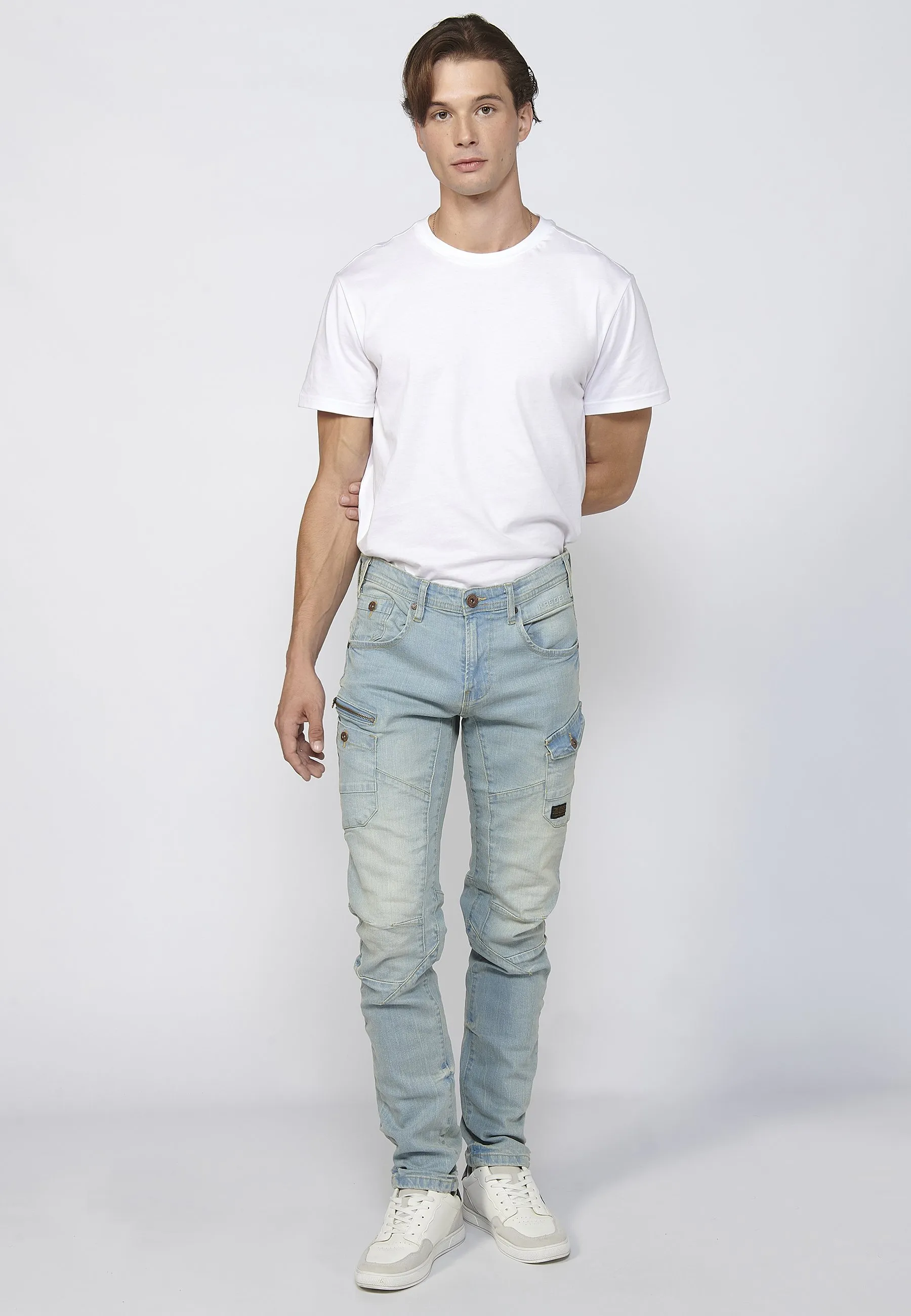 Jeans a sigaretta