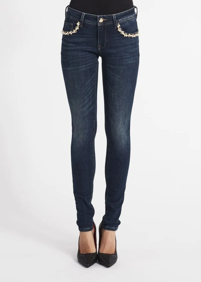 Jeans skinny con dettagli gioiello
