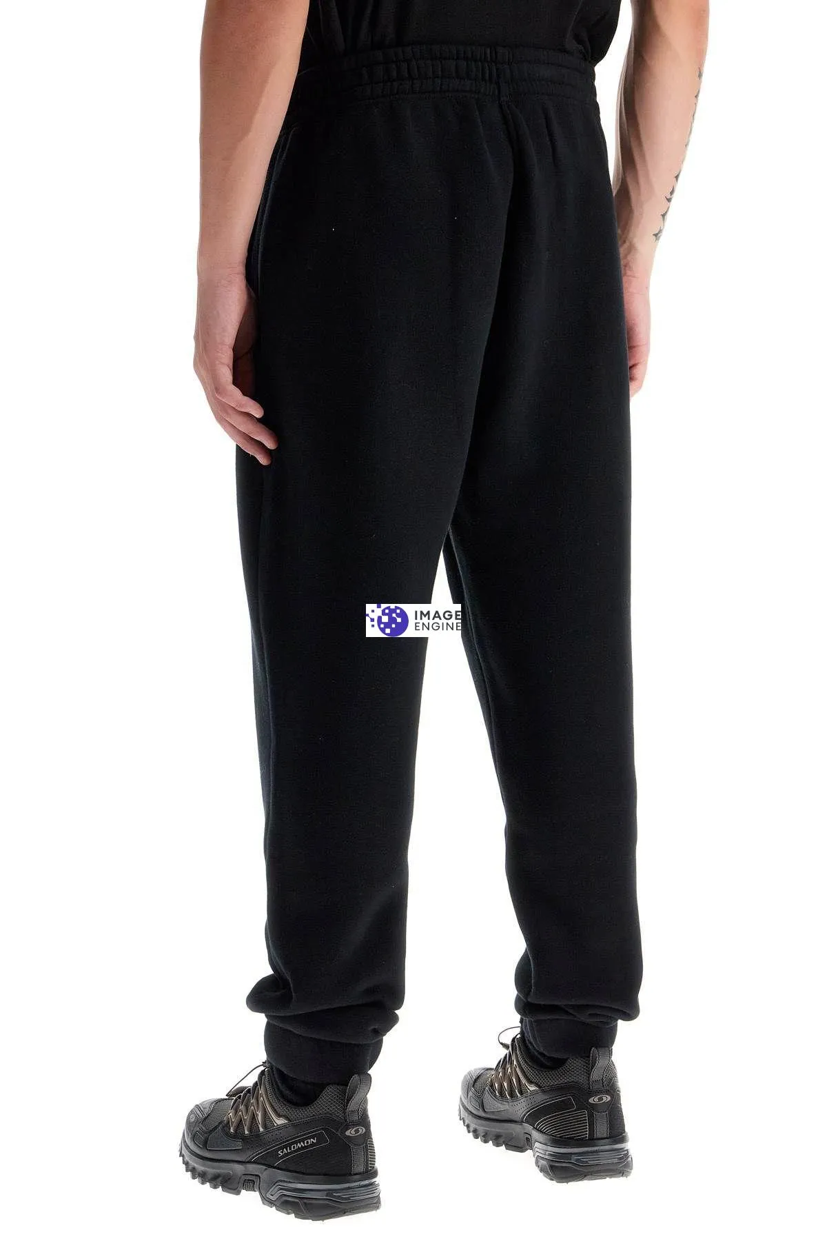Joggers comfort con ricamo