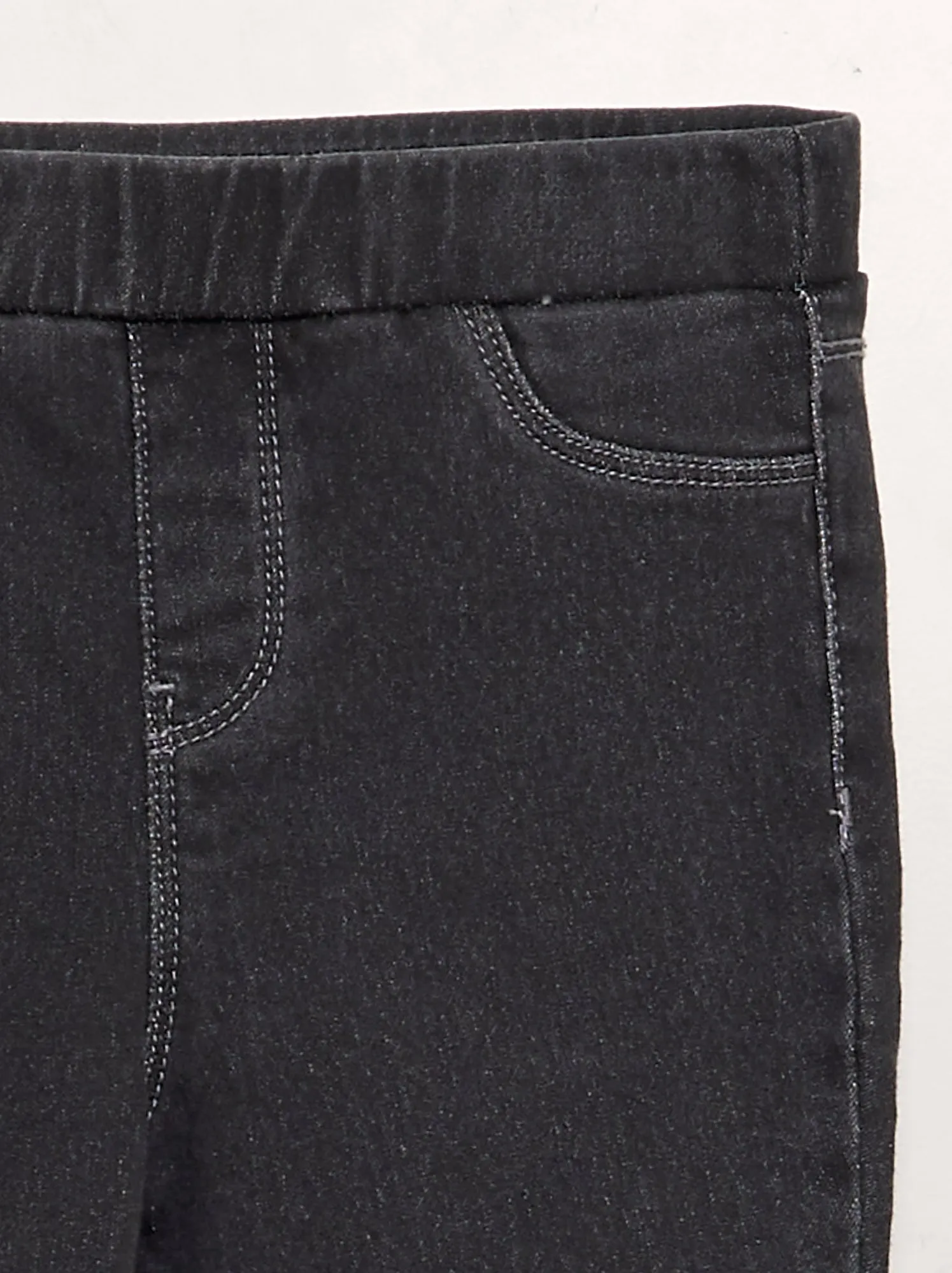 Joggers con vita elasticizzata - NERO