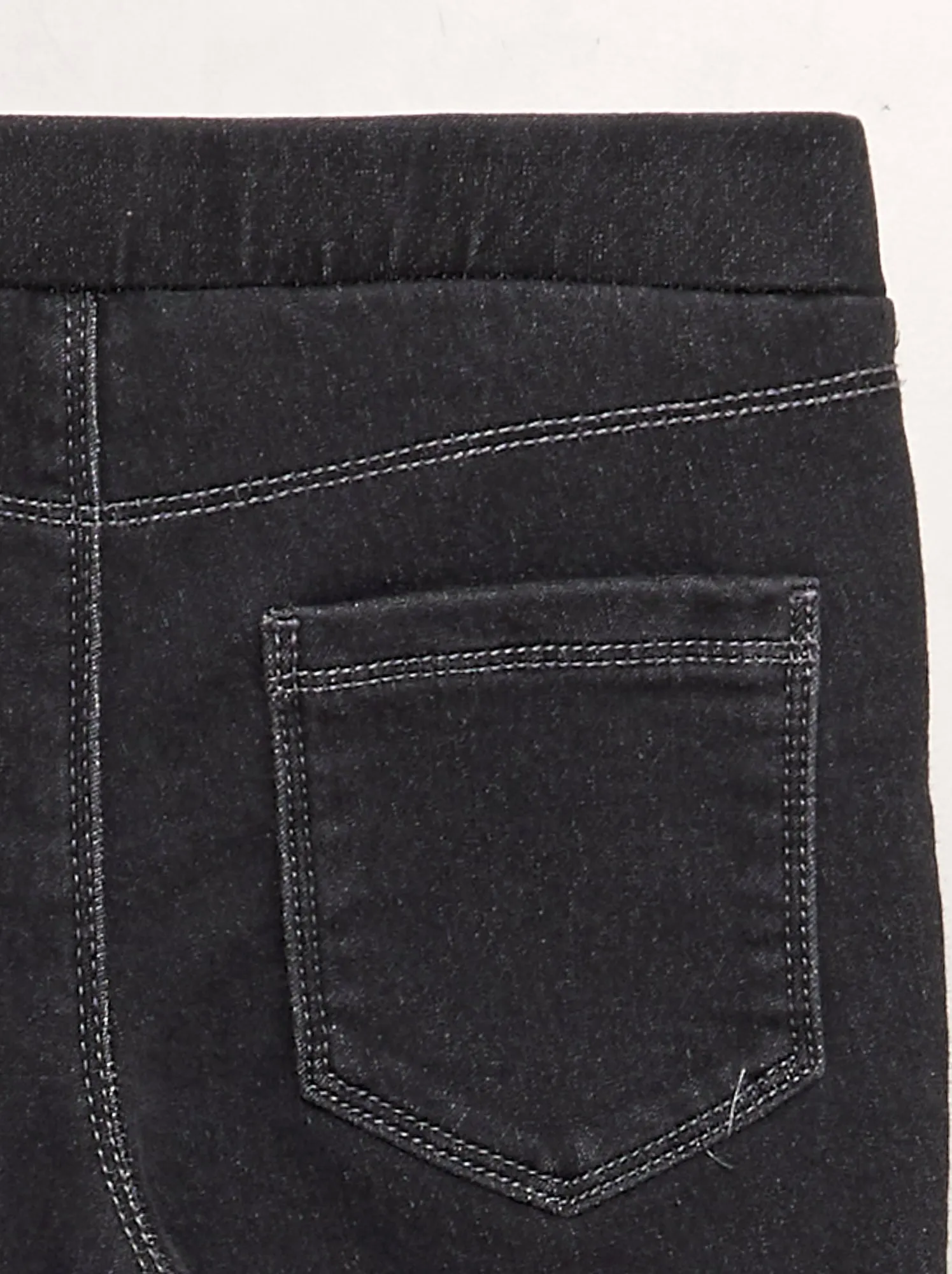 Joggers con vita elasticizzata - NERO