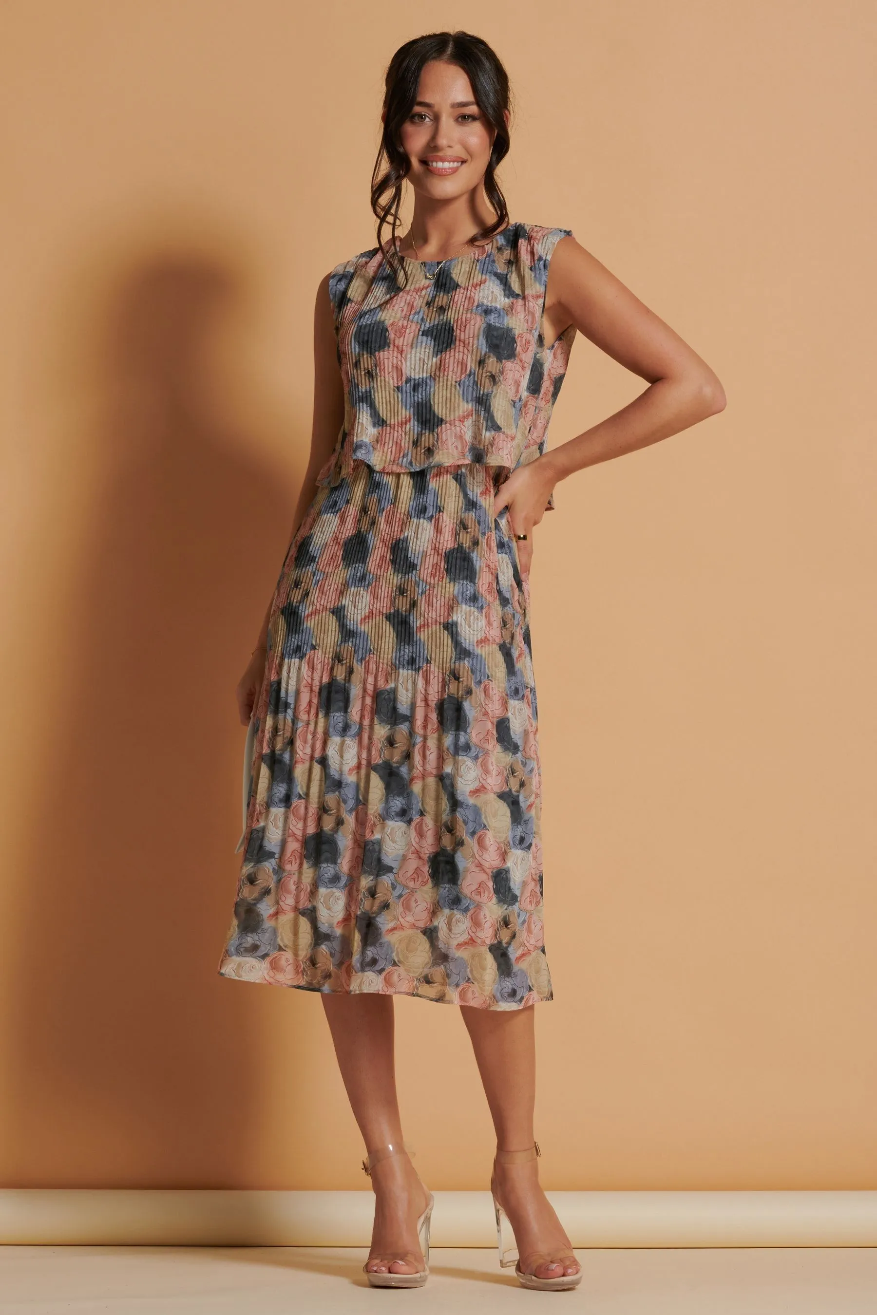 Jolie Moi - Abito midi in chiffon A pieghe rivestimento a A pieghe