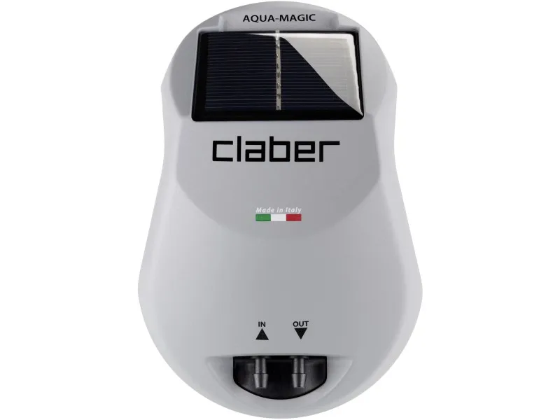 Kit irrigazione a goccia Claber con pannello fotovoltaico Aqua-Magic System