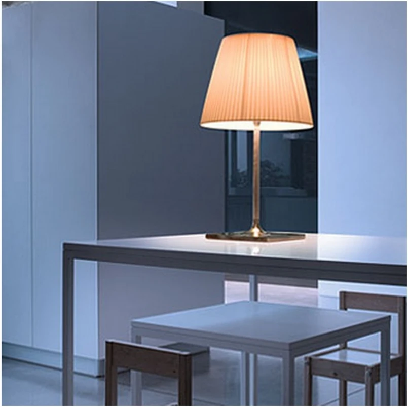 KTribe T2 Lampada da Tavolo Fabric - Flos | Acquista online
