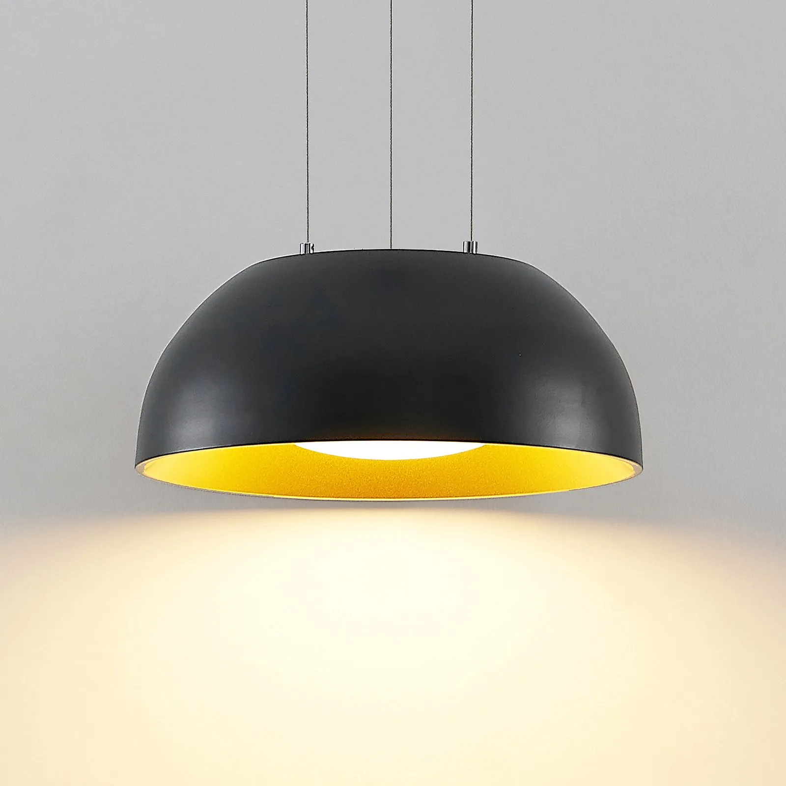 Lindby Juliven LED a sospensione, nero, 32 cm