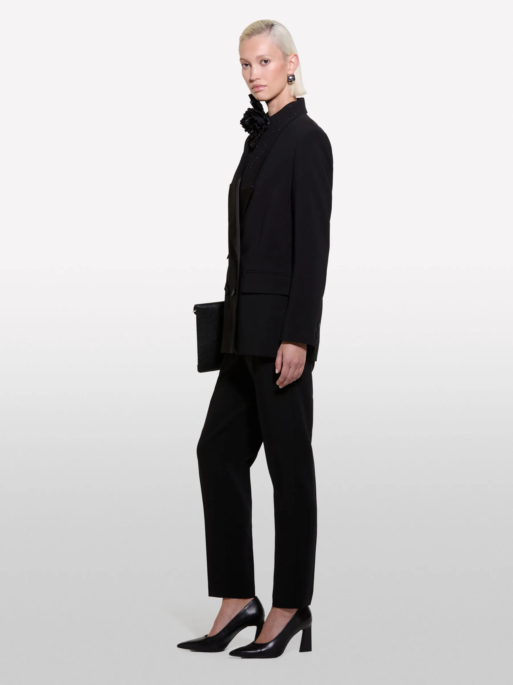 Nuovi arrivi      Blazer doppiopetto con strass