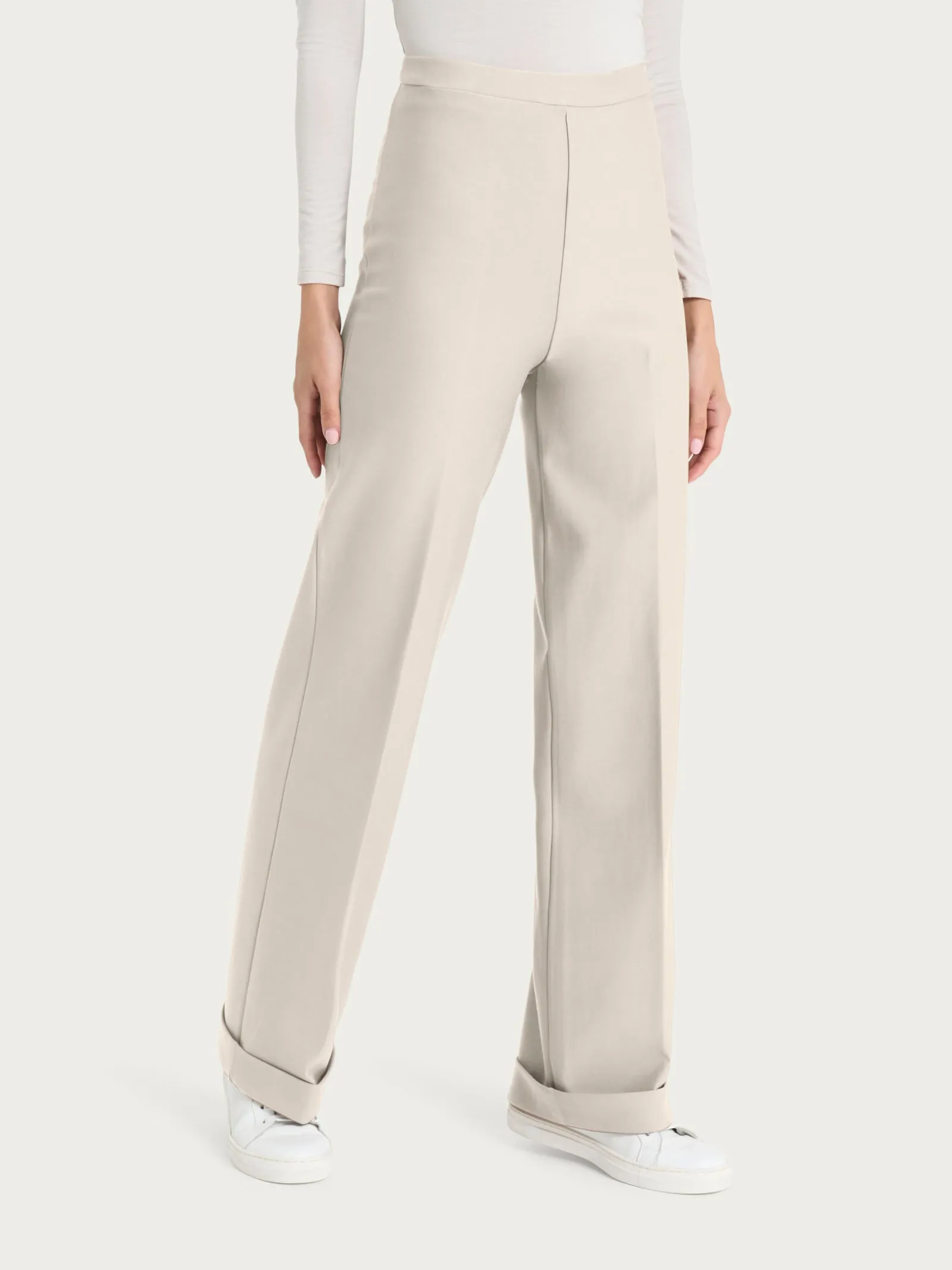 Pantalone modellante ampio in tessuto compact - Champignon