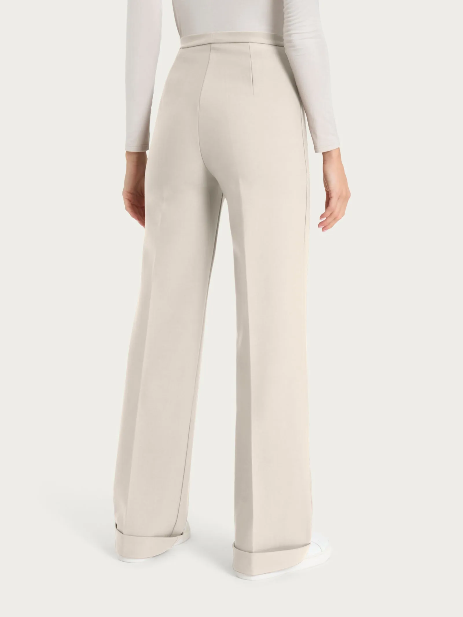 Pantalone modellante ampio in tessuto compact - Champignon