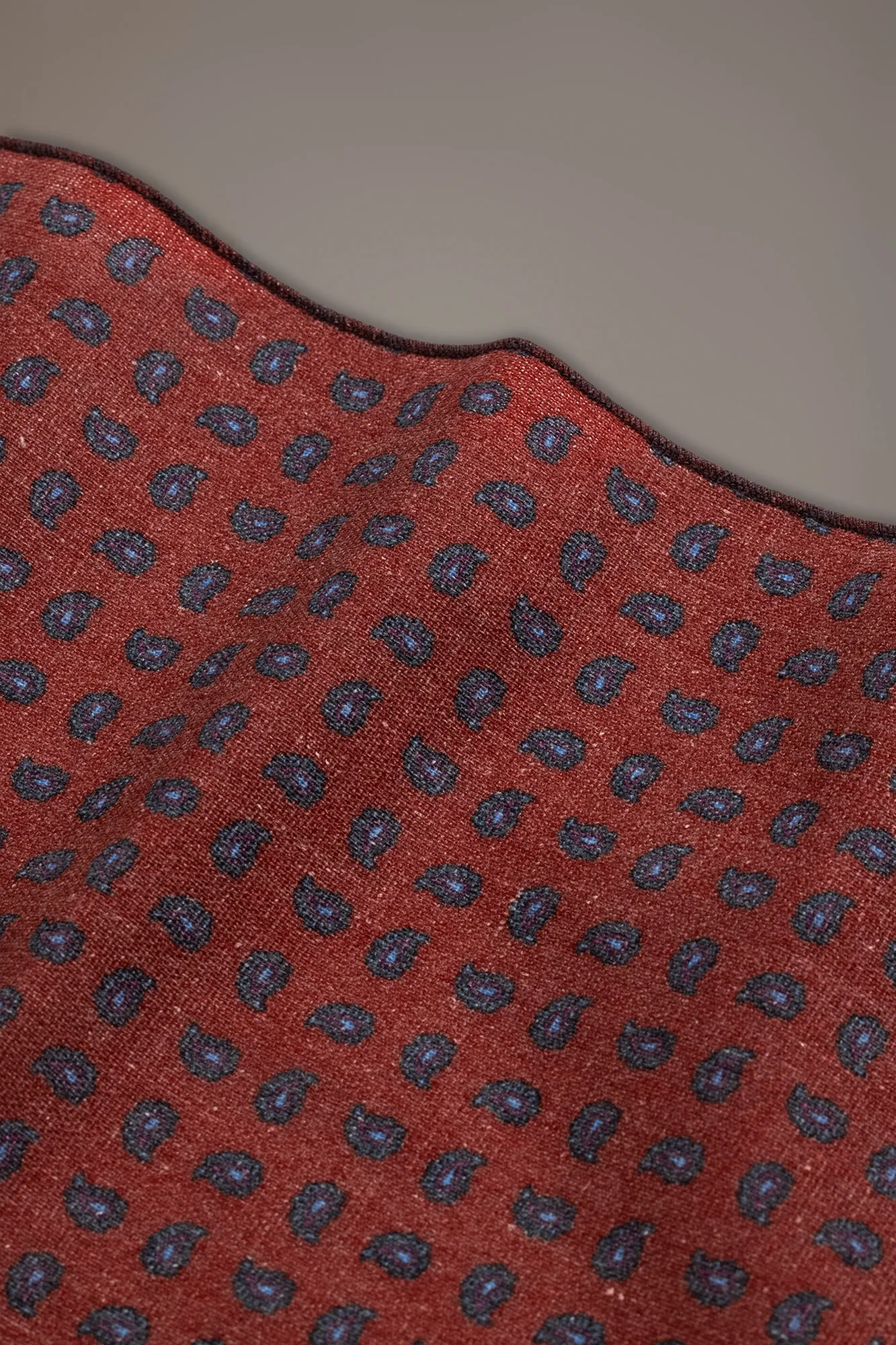 Pochette uomo misto lino disegno fantasia