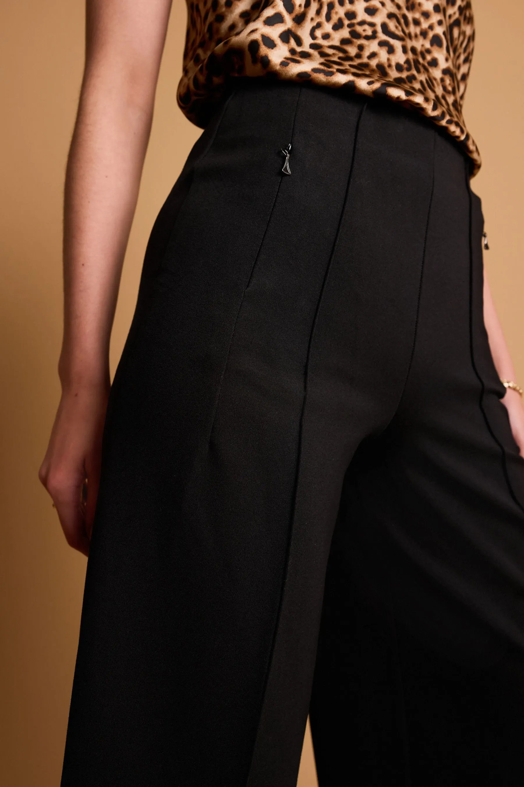Sartoriale - Pantaloni larga in doppio jersey