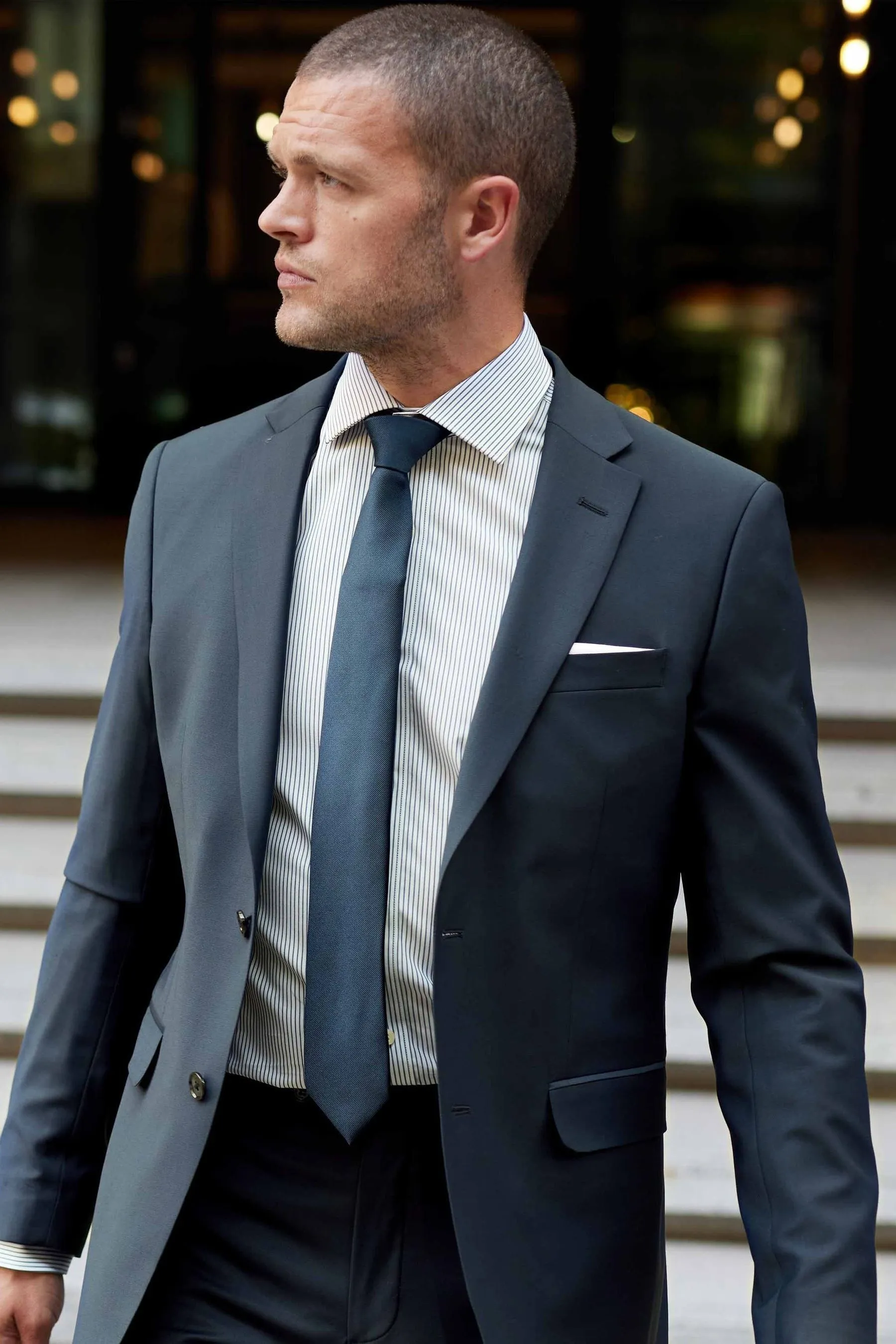 Savile - Row Co - Completo in Blend Vestibilità sartoriale blu navy Giacca