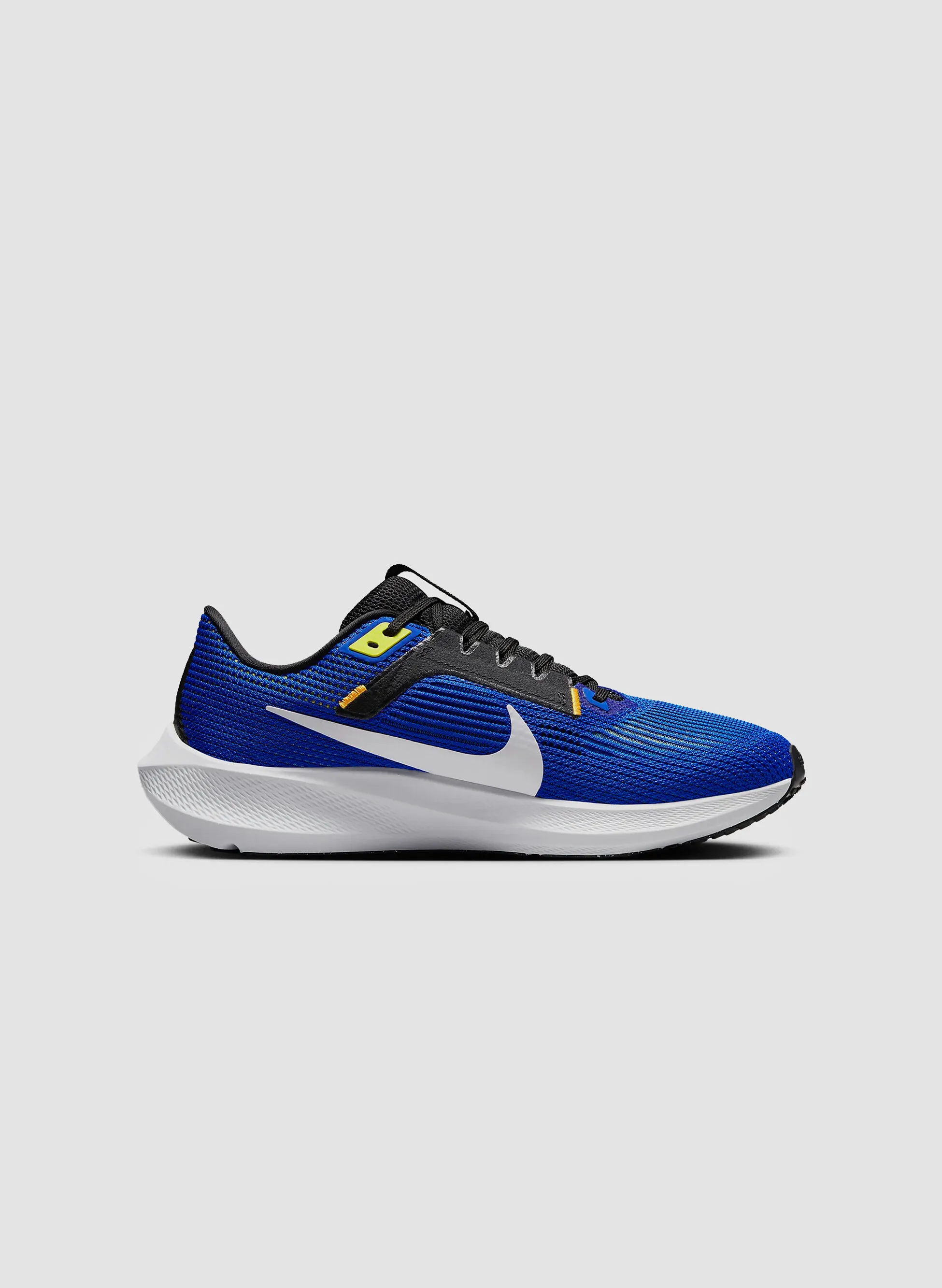 scarpa air zoom pegasus 40