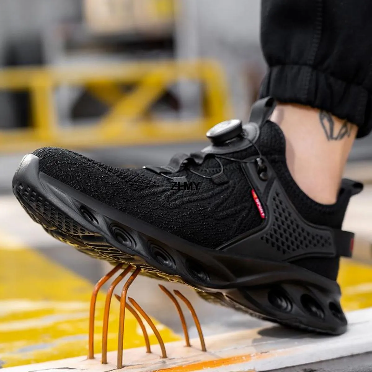 Scarpe antinfortunistiche leggere con punta in acciaio Sneaker da lavoro da uomo Pulsante ruotato Stivali antinfortunistici da l