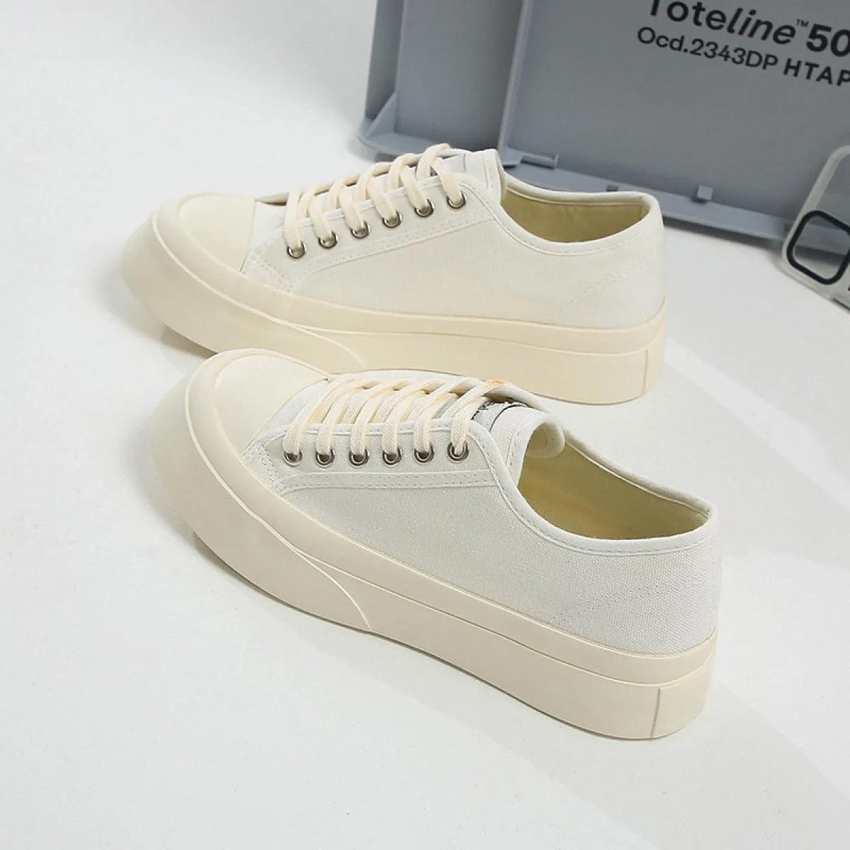 Scarpe sportive da donna Piattaforma Calzature Casual Testa tonda Tennis femminile 2023 Calzature da ginnastica in tela con fond