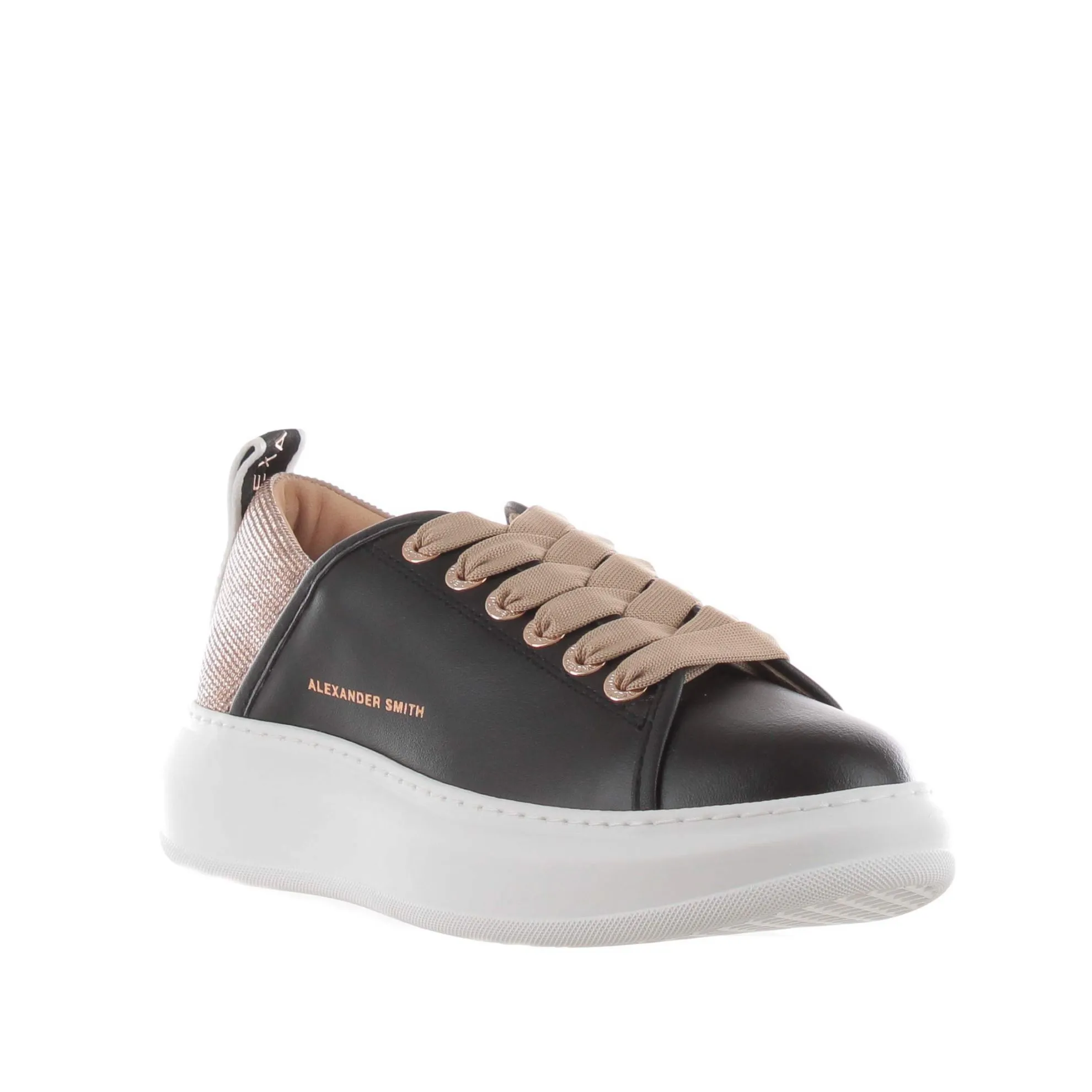 Sneaker wembley in pelle con tallone con borchie