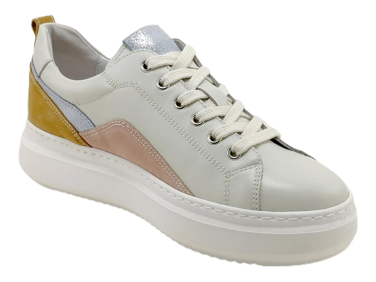   Sneakers Donna NERO GIARDINI: un tocco di qualità per il tuo look  