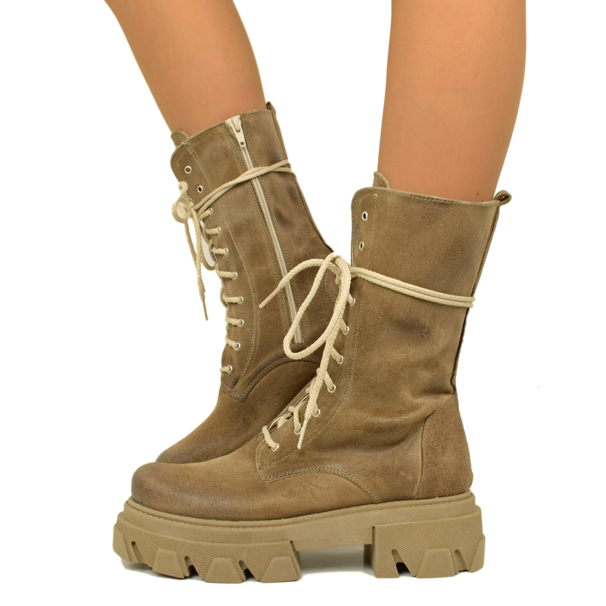 Stivali Donna Beige in Pelle Scamosciata con Zip Made in Italy