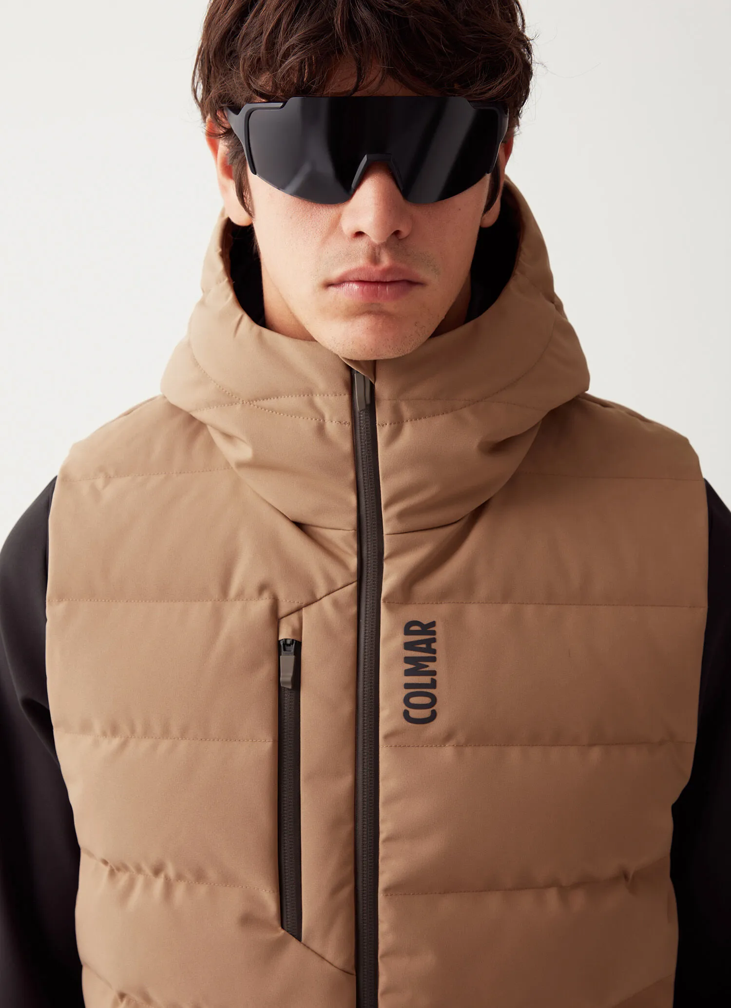 Stretch hooded ski gilet