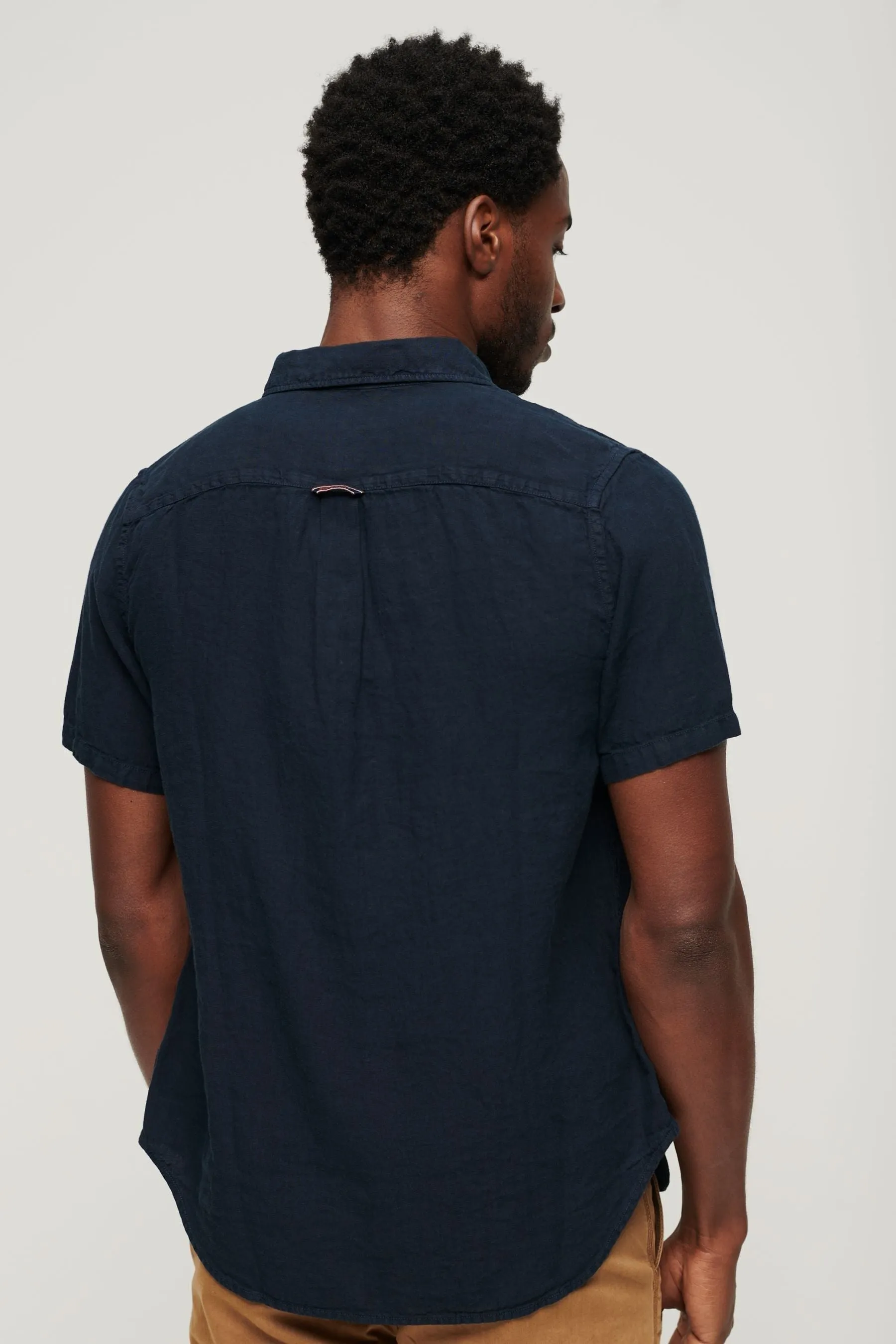 Superdry Studios - Camicia casual in Manica corta di lino
