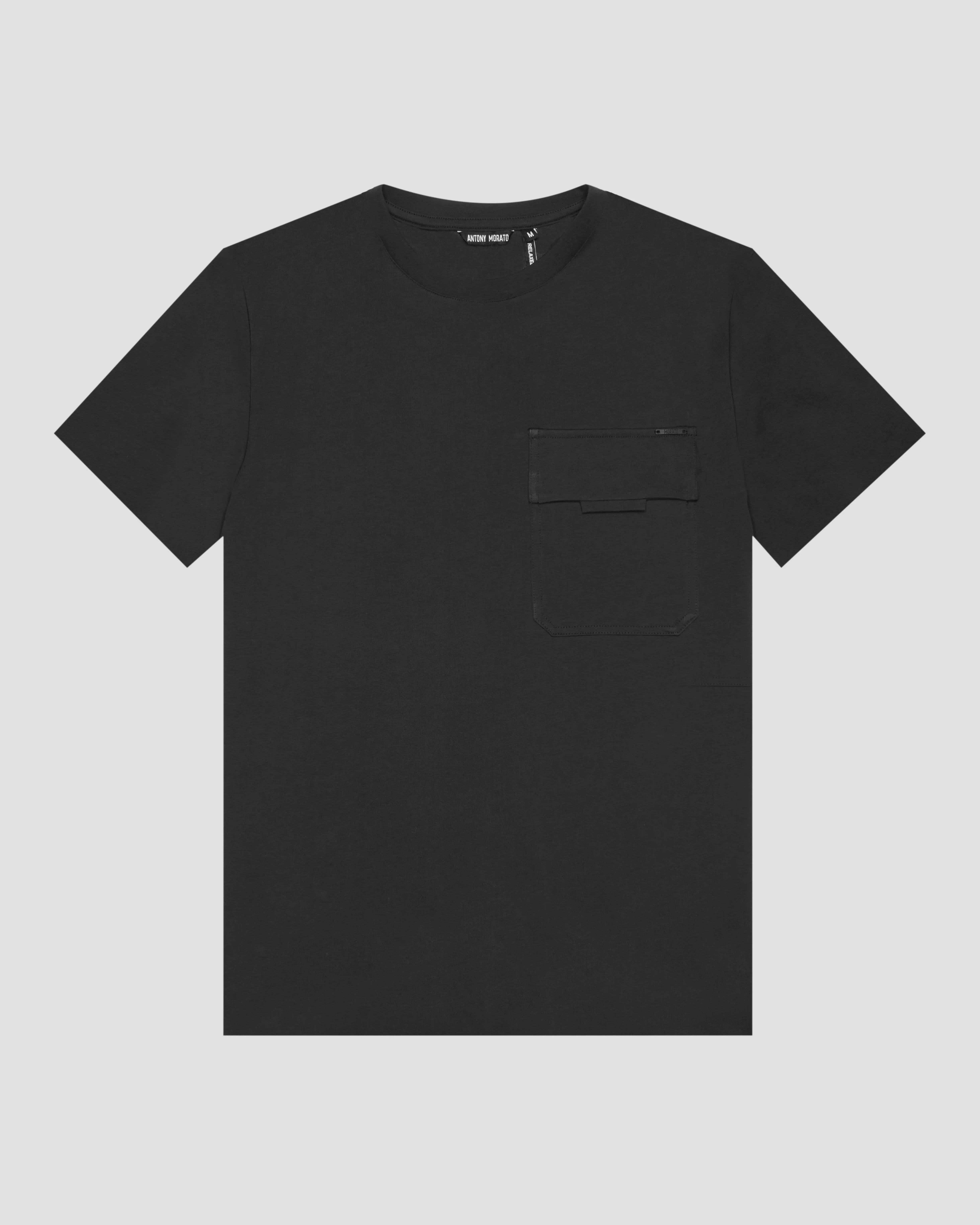 T-shirt nera mezza manica in cotone relaxed-fit con maxi tascone sul petto