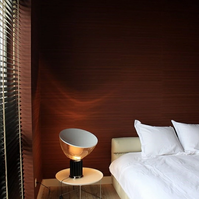 Taccia LED (PMMA) Lampada da Tavolo Black - Flos | Acquista online