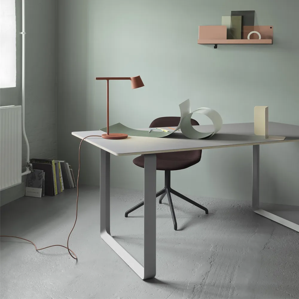 Tavolo da pranzo 70/70, 170x85 cm.jg{font-size:18px}Rovere affumicato massiccio, nero