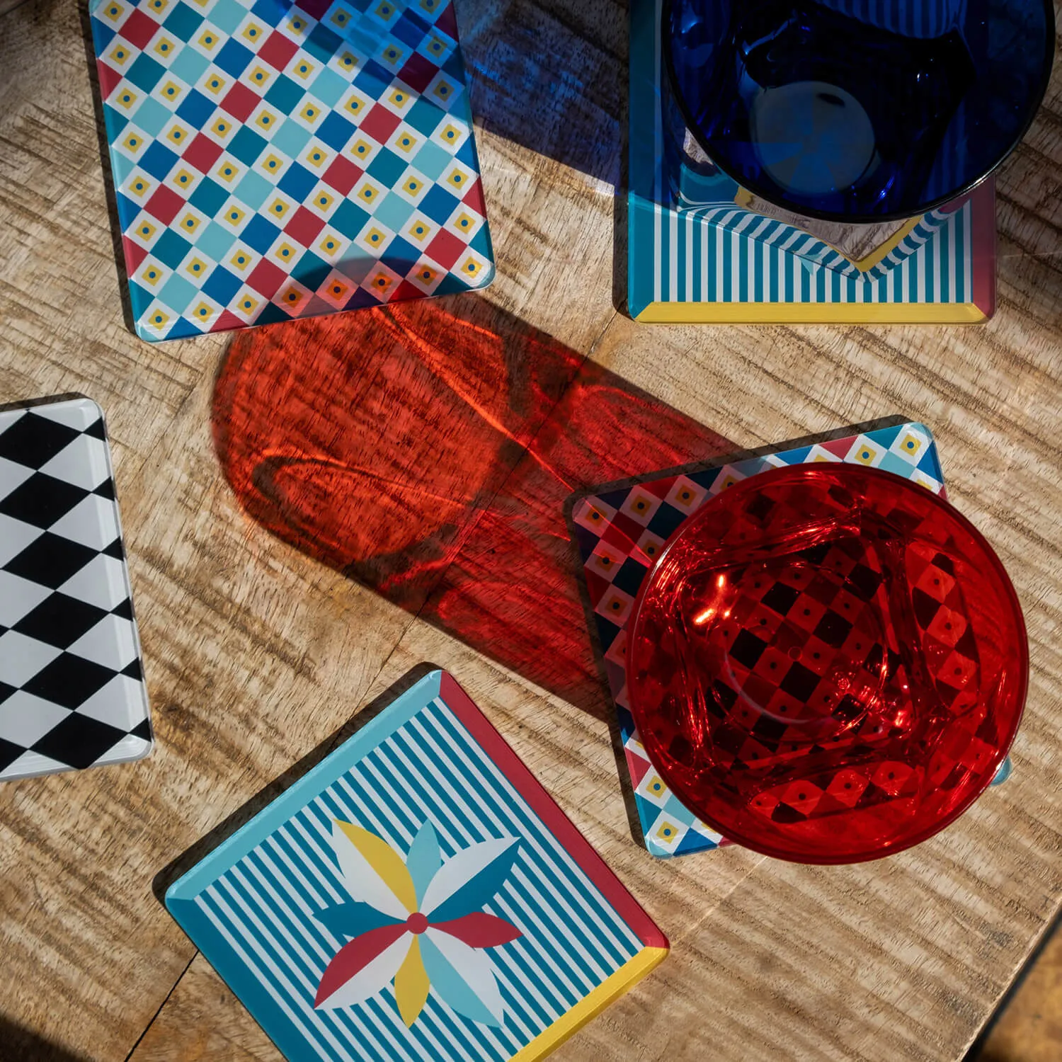 Vesta  Set 6 pezzi Sottobicchiere quadrato in PMMA dal design moderno decoro Foulard Decor
